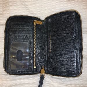 Marc Jacobs wallet / wristlet